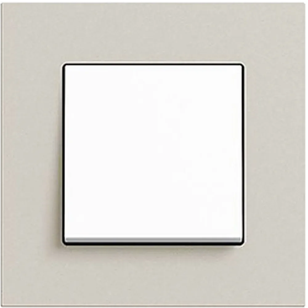 Светло – серый