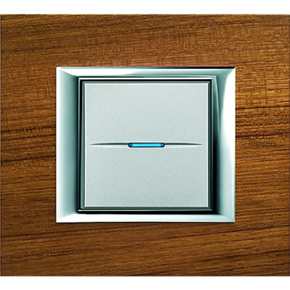 Тиковое дерево